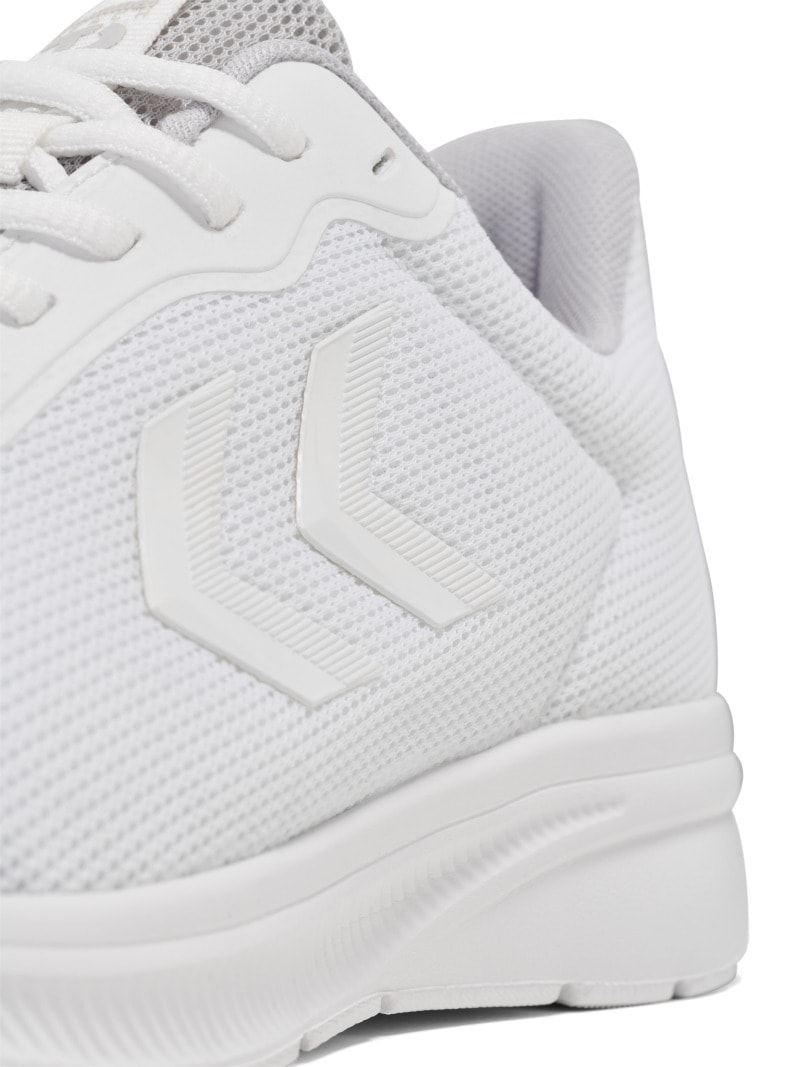 Hummel Reach TR Breather Hallenschuh white